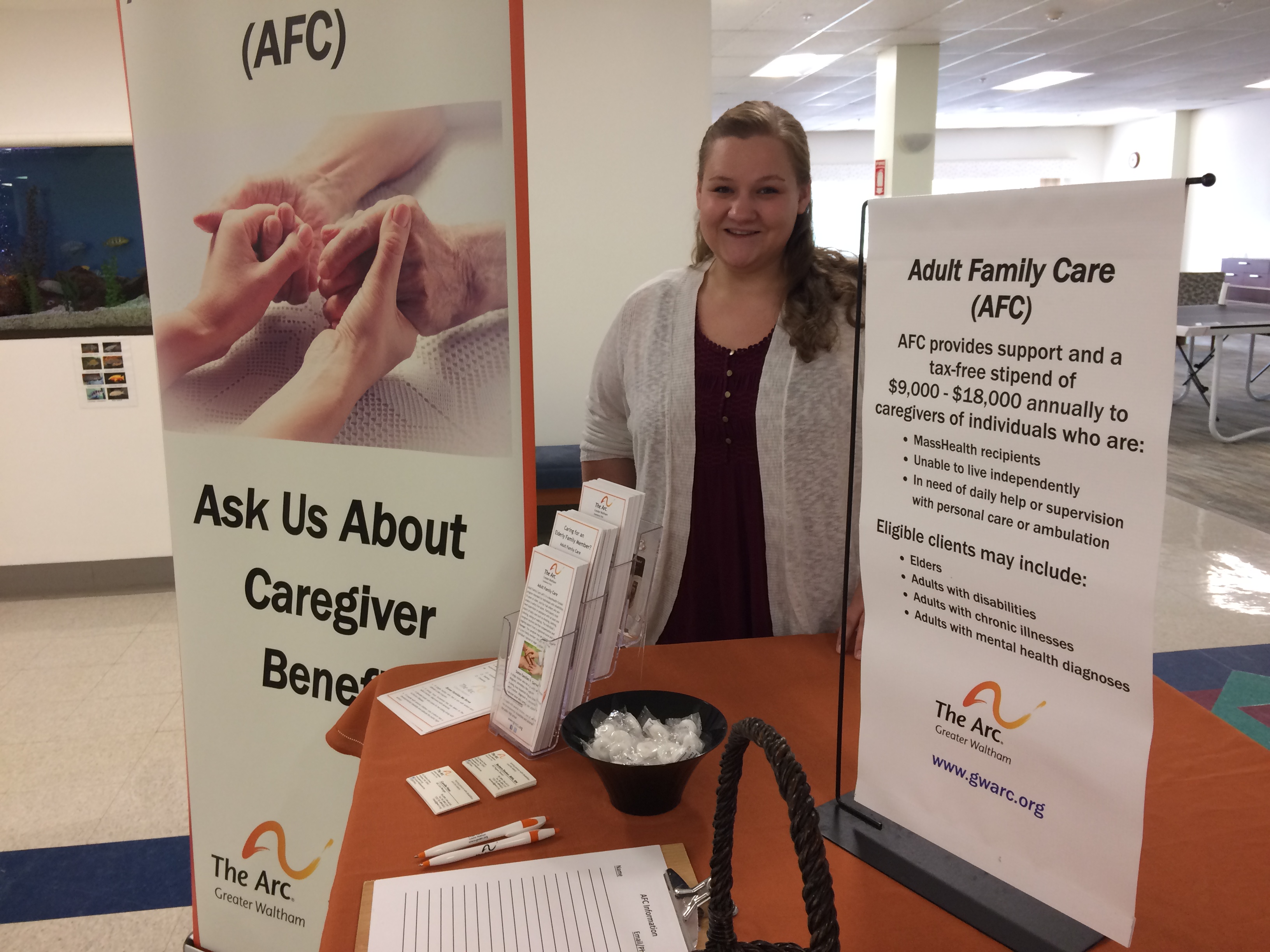 Camille_at_New_England_Rehab_Fair_6-7-17.JPG20170705132813